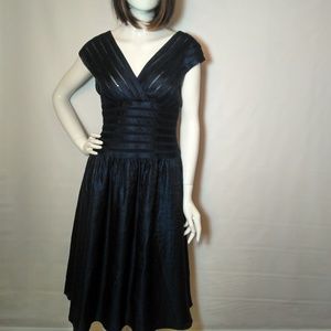 Adrianna Papell Prom & Homecoming Dress